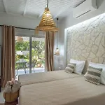 Alex Studios&apartments *