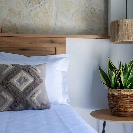 Alex & Apartment Arillas (Corfu)