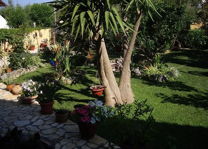 亚历克斯一室公寓及公寓 公寓 *