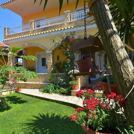Alex & Apartment Arillas (Corfu)