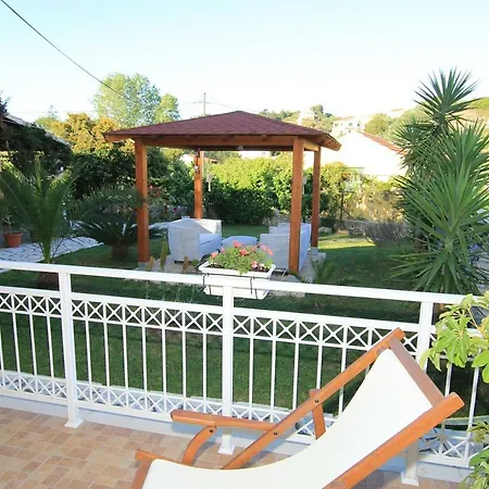 Apartament Alex &