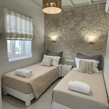 Alex & * أريلاز