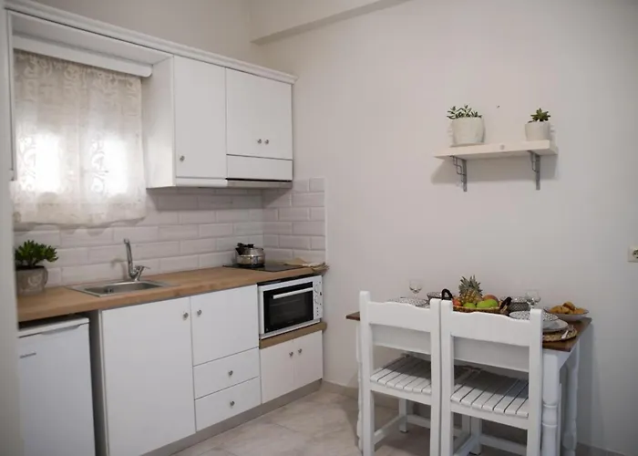 Alex & アパート アリラス